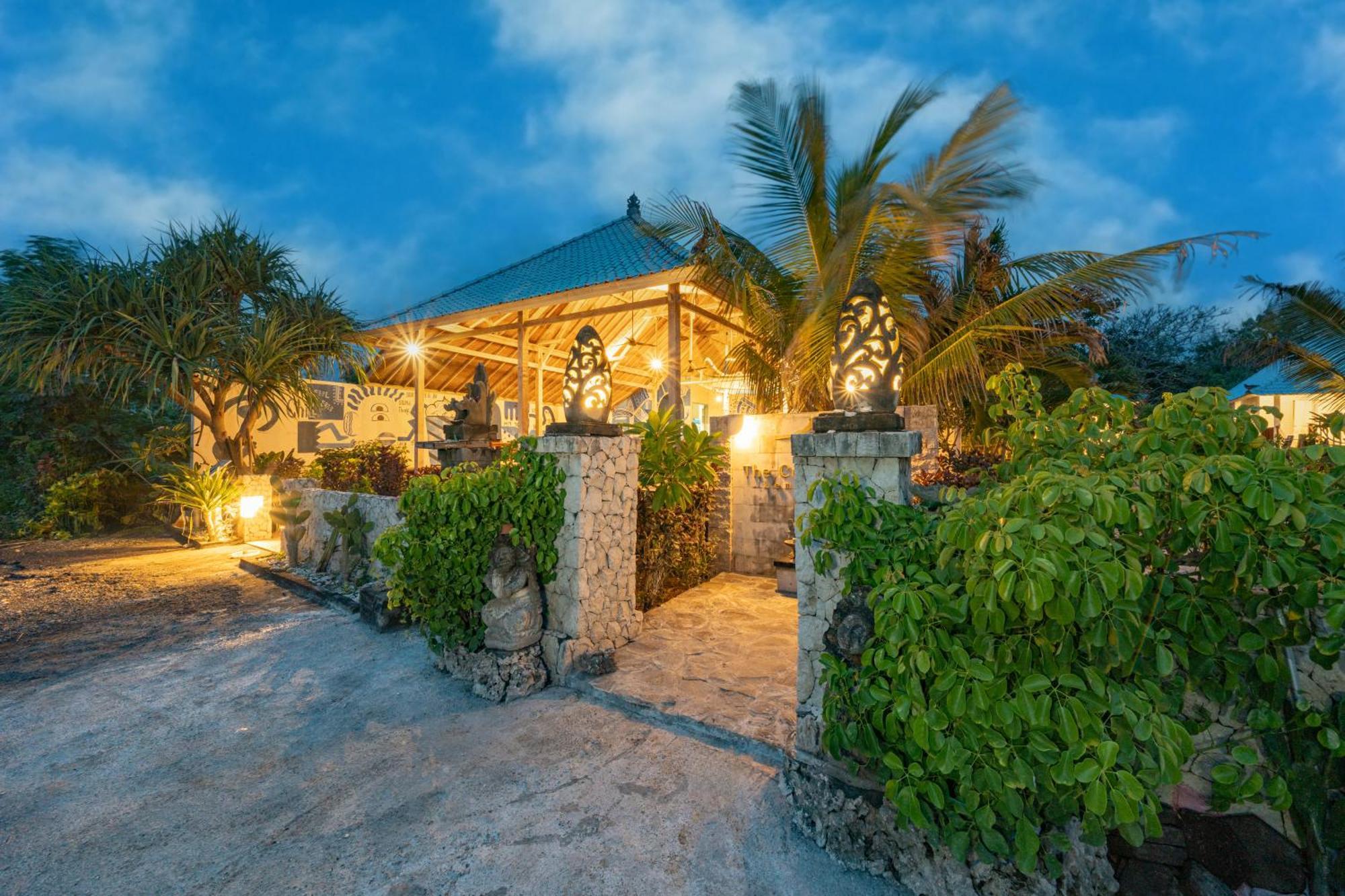 Hotel The Cubang Hut'S Lembongan Extérieur photo