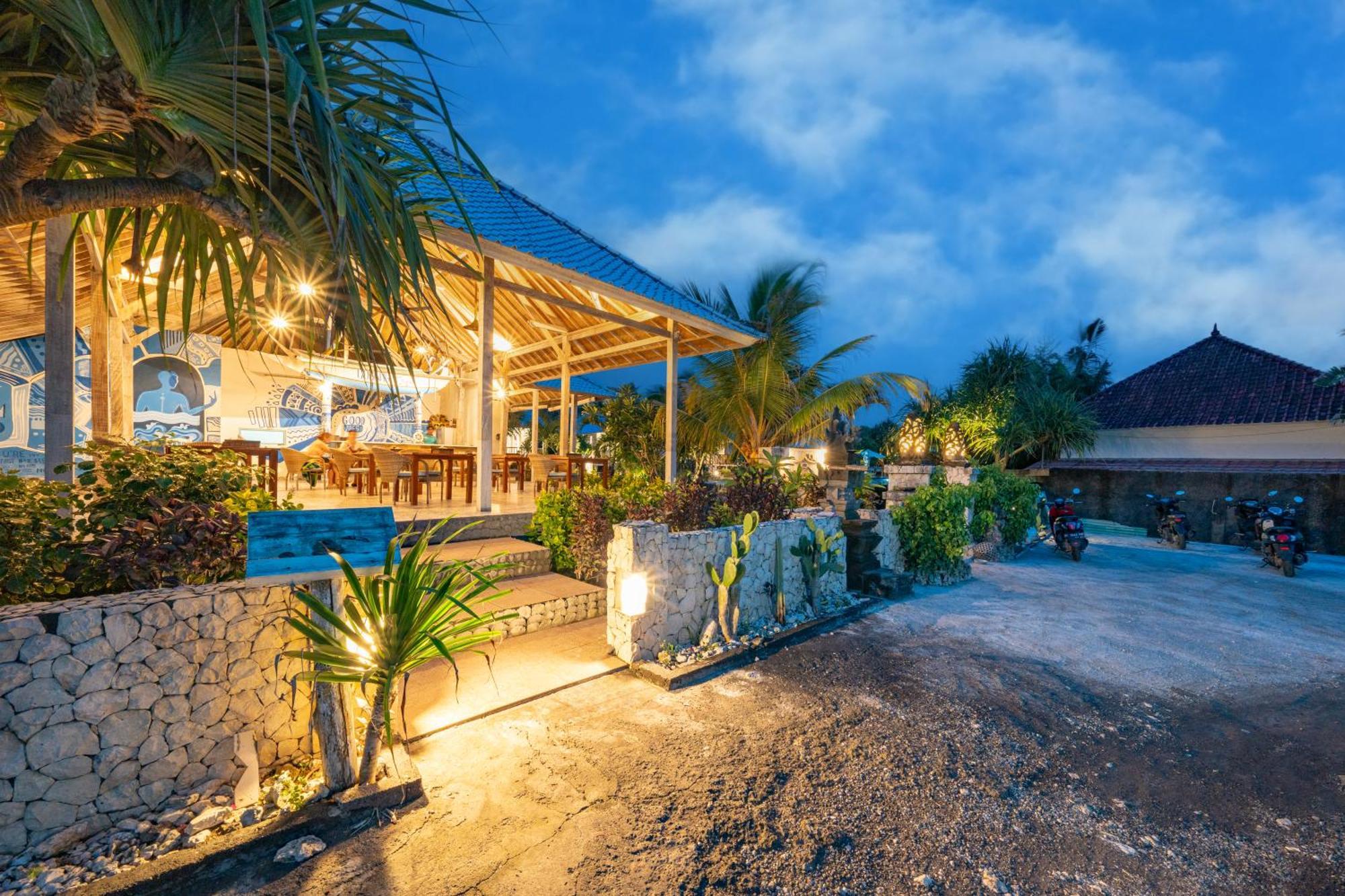 Hotel The Cubang Hut'S Lembongan Extérieur photo