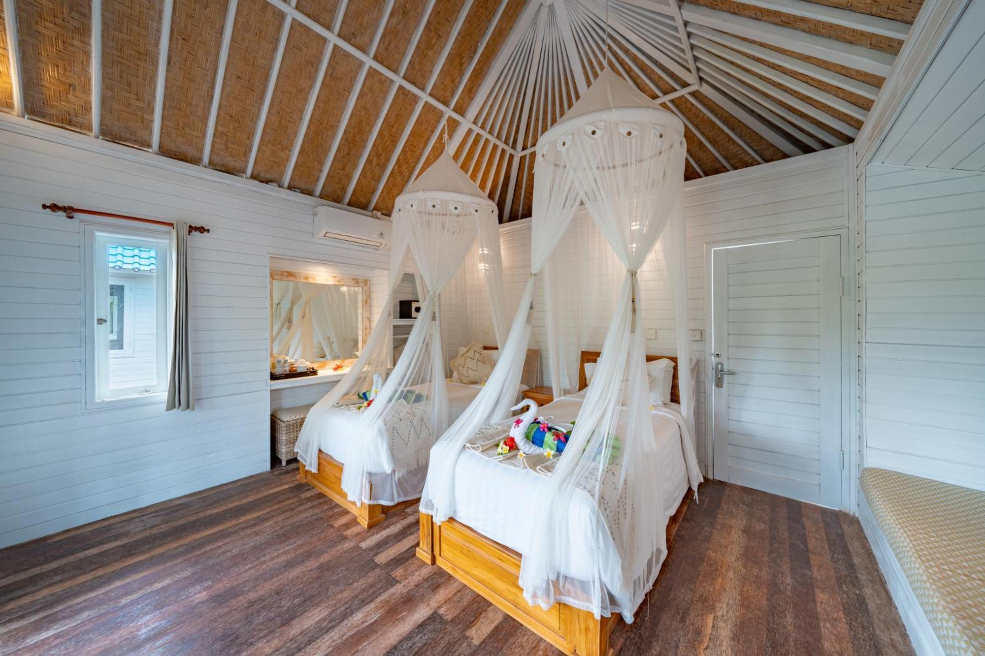 Hotel The Cubang Hut'S Lembongan Extérieur photo