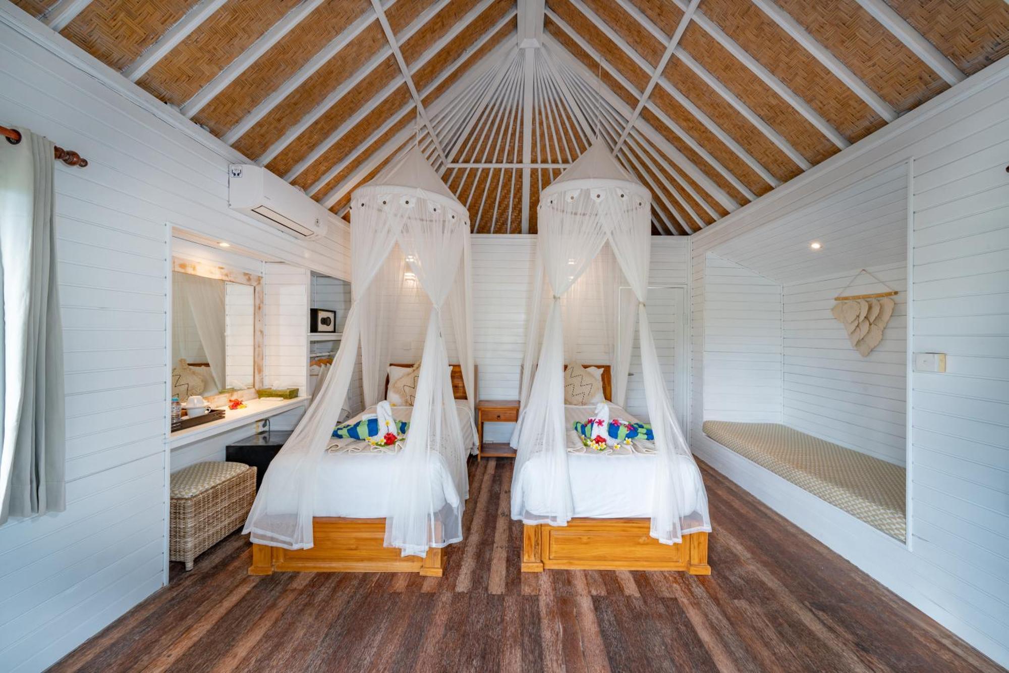 Hotel The Cubang Hut'S Lembongan Extérieur photo